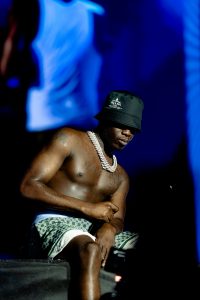 J HUS-06